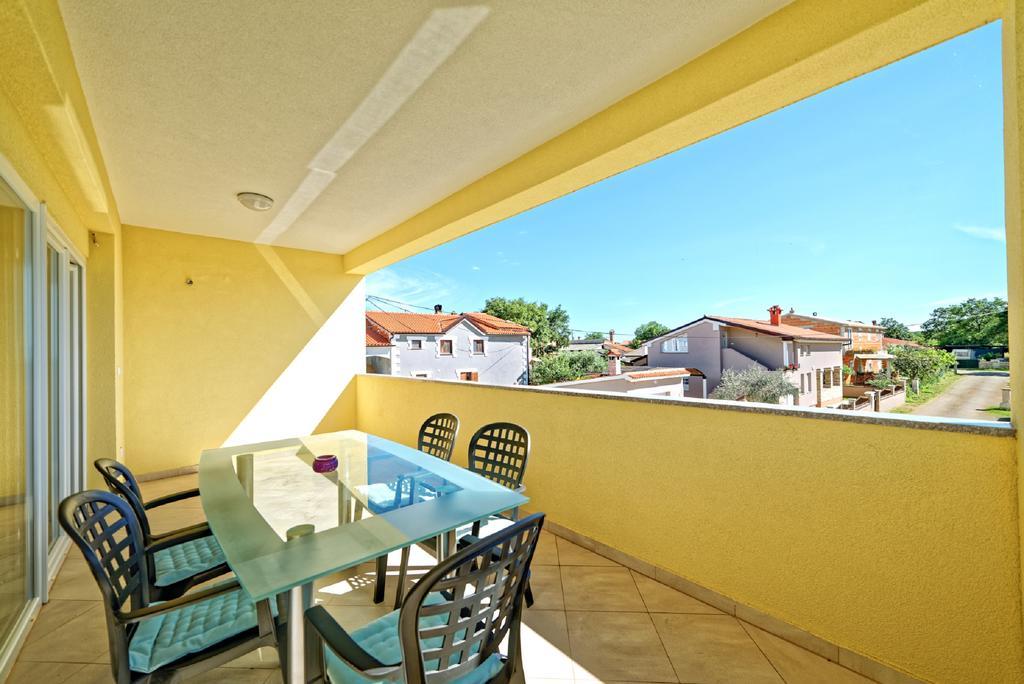 Apartment Una 2 Пула Экстерьер фото