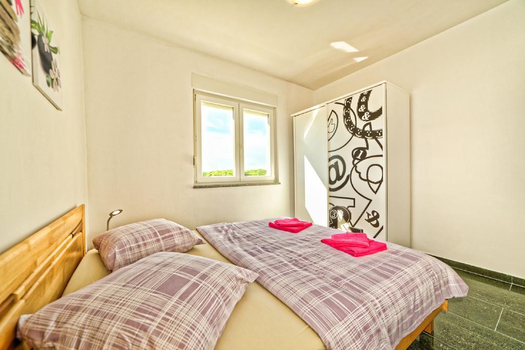 Apartment Una 2 Пула Экстерьер фото