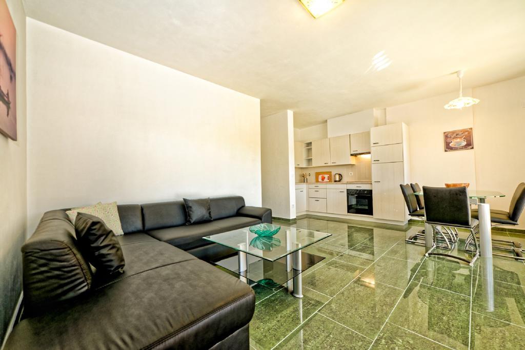 Apartment Una 2 Пула Экстерьер фото