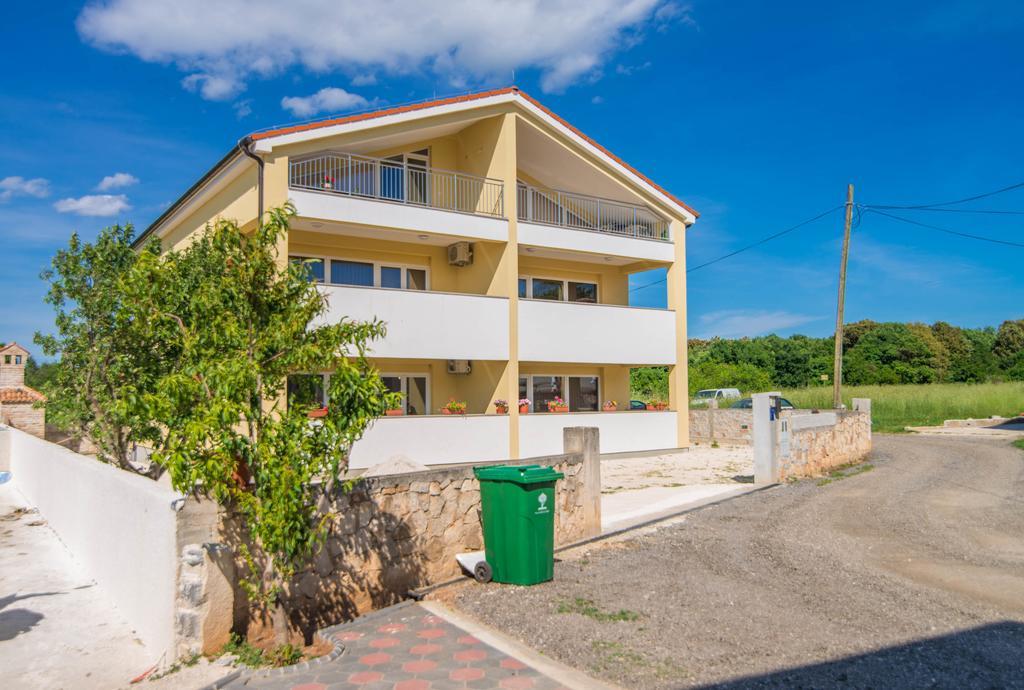 Apartment Una 2 Пула Экстерьер фото