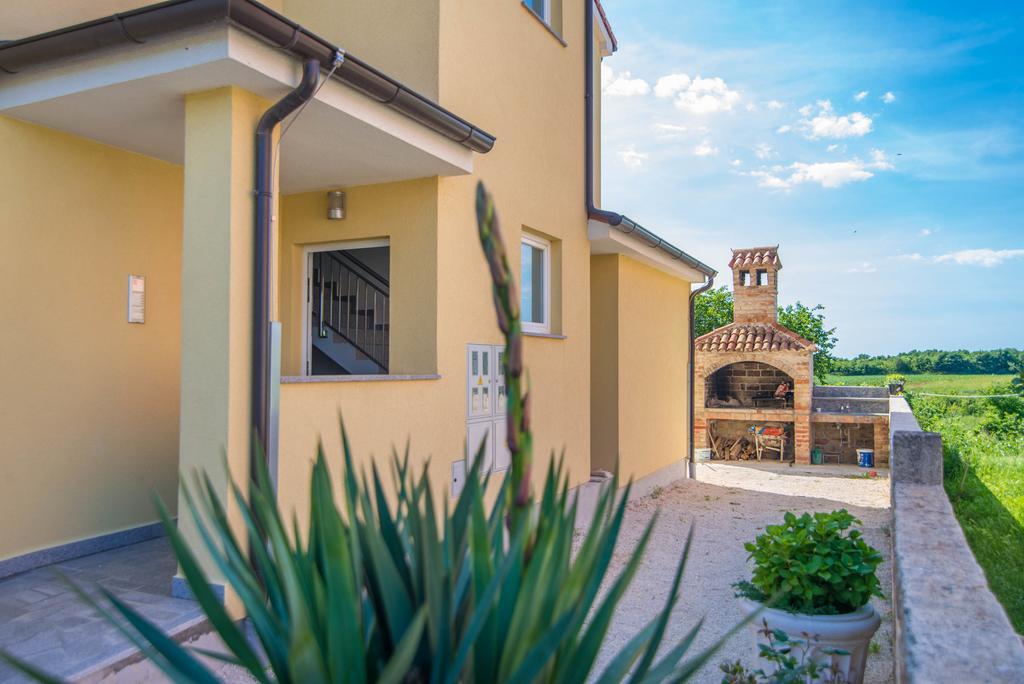 Apartment Una 2 Пула Экстерьер фото